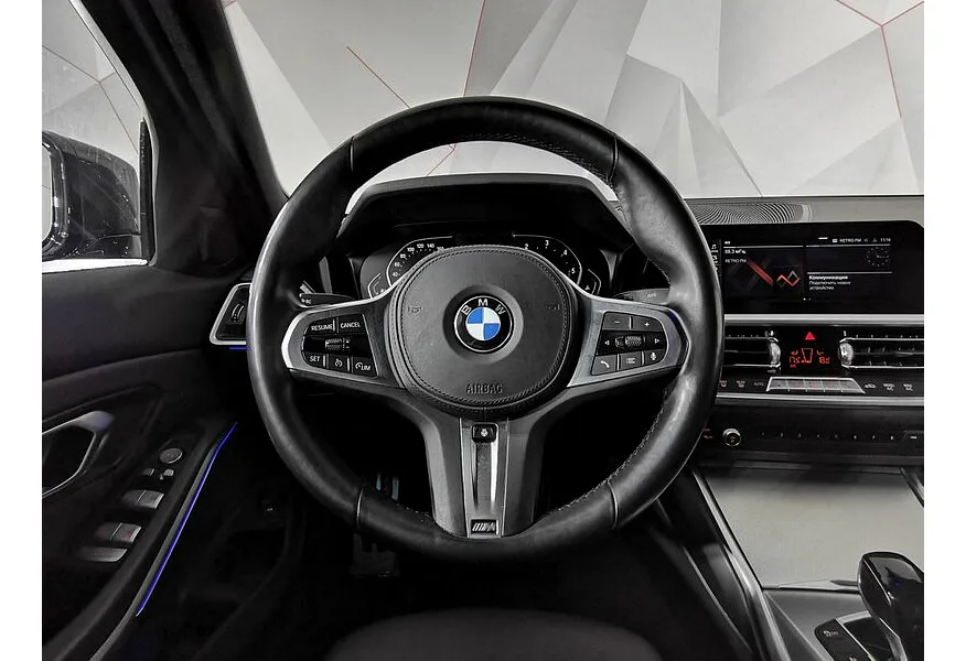 BMW 3 серия 320d xDrive (190 л.с.) M Sport Pure Черный в АВИЛОН. Слайд №10