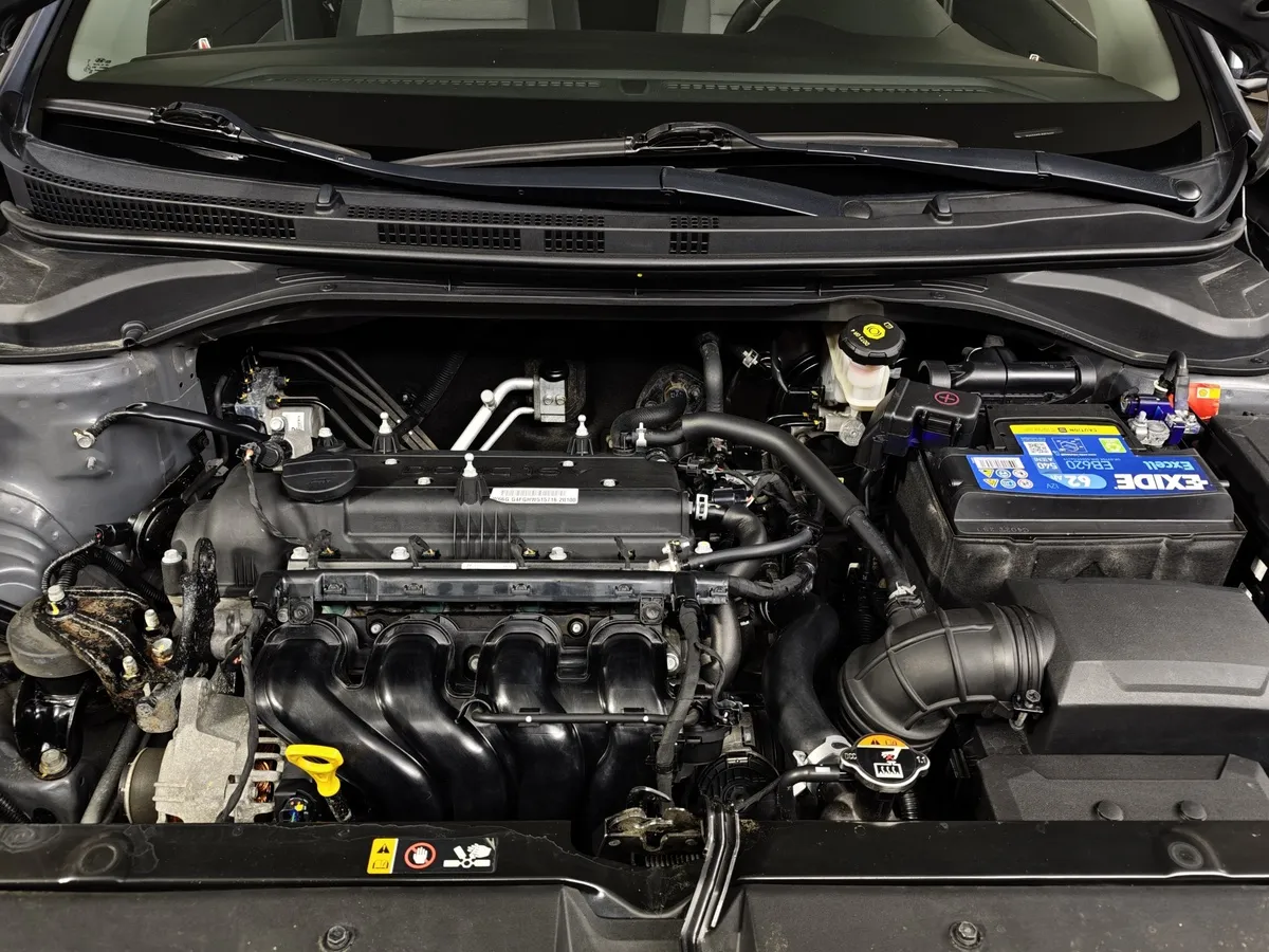 Hyundai Solaris 1.6 AT (123 л.с.) Elegance Серый в АВИЛОН. Слайд №11