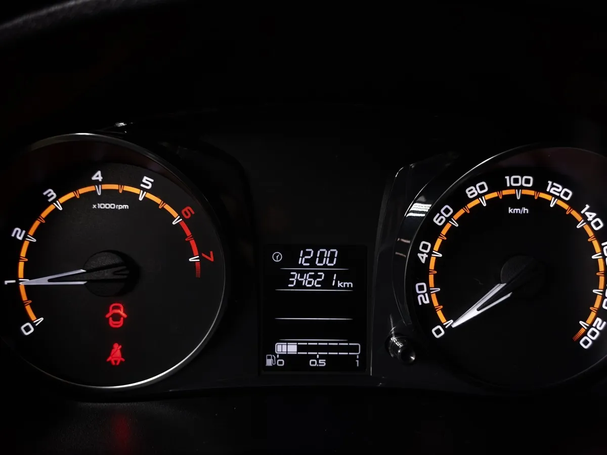 ВАЗ (Lada) Granta 1.6 MT 8кл (87 л.с.) Черный в АВИЛОН. Слайд №17