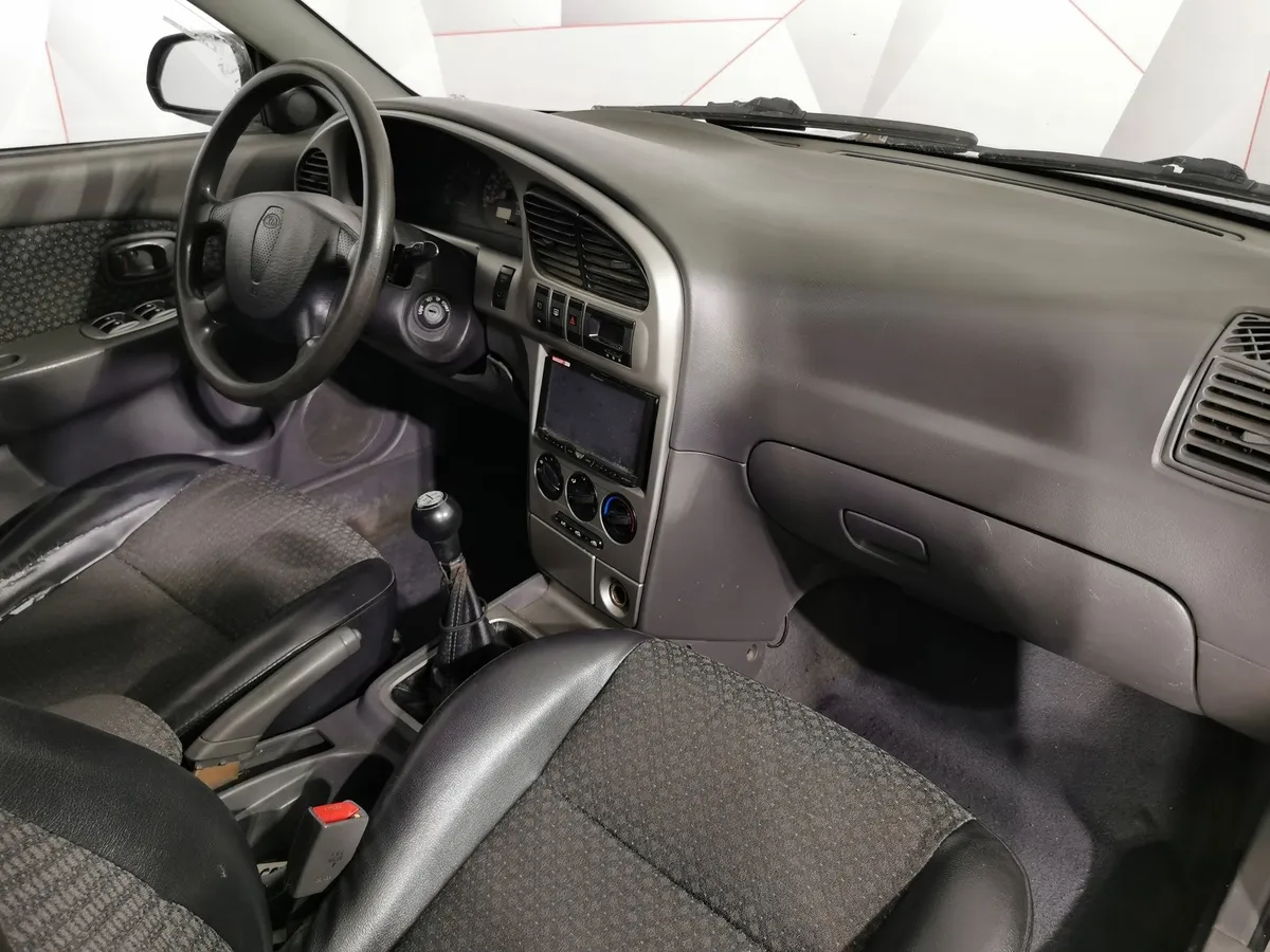 Kia Shuma 1.6 MT (101 л.с.) Серый в АВИЛОН. Слайд №12