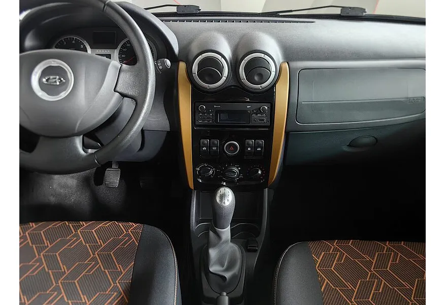 АВИЛОН - ВАЗ (Lada) Largus 1.6 MT 16 кл (5 мест) (102 л.с.) KS045-52-X00 Luxe Серый - slide 9