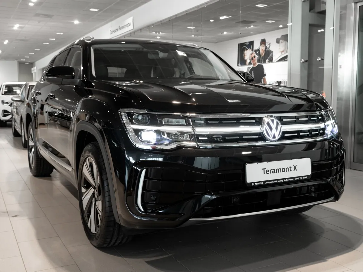 Volkswagen Teramont X 2.0 7DSG AWD (220 л.с.) Черный в АВИЛОН. Слайд №2
