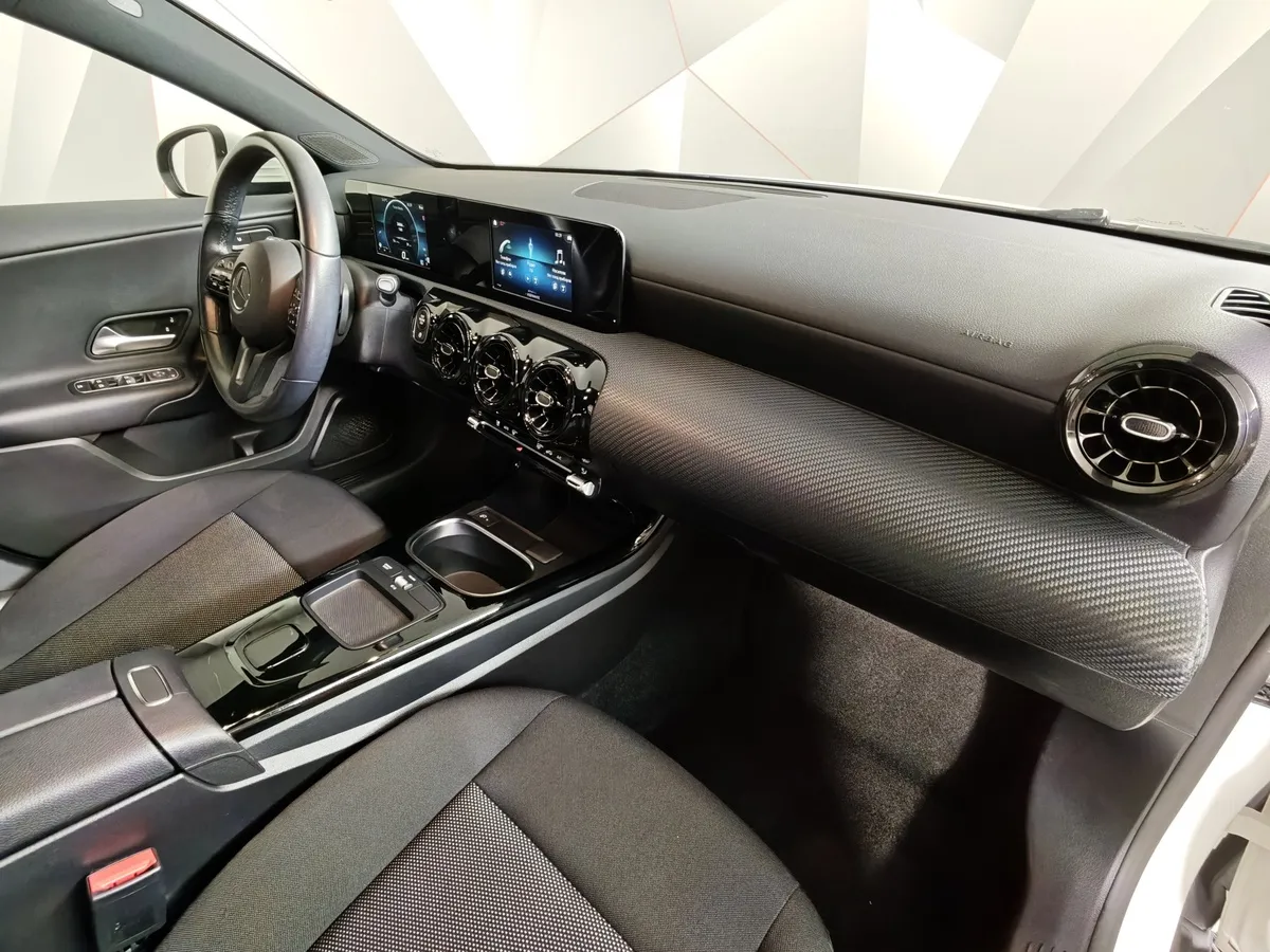 Mercedes-Benz A-Класс A 200 7G-DCT (150 л.с.) Comfort Белый в АВИЛОН. Слайд №13