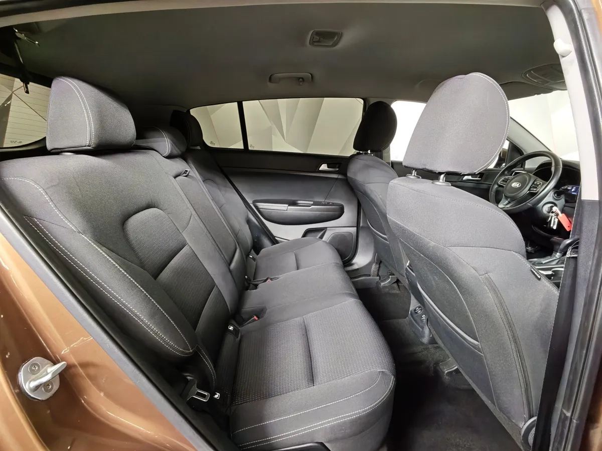 Kia Sportage 2.0 MPI AT 4WD (150 л.с.) Comfort Коричневый в АВИЛОН. Слайд №16