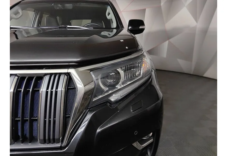 Toyota Land Cruiser Prado 2.8 D AT 4WD (5 мест) (177 л.с.) Комфорт Черный в АВИЛОН. Слайд №10