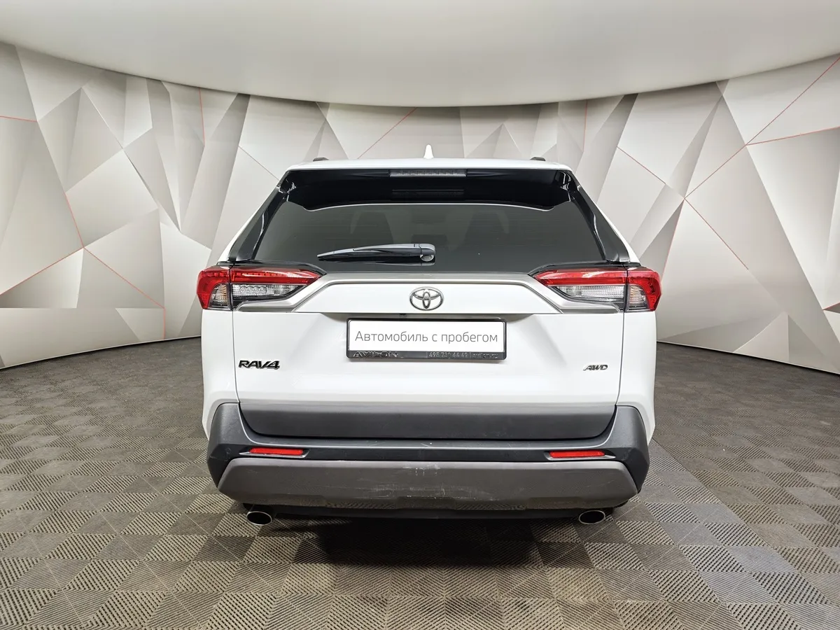Toyota RAV4 2.0i CVT AWD (149 л.с.) Белый в АВИЛОН. Слайд №8