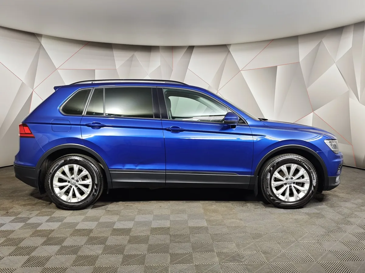 Volkswagen Tiguan 1.4 TSI BlueMotion DSG (150 л.с.) Connect Синий в АВИЛОН. Слайд №6