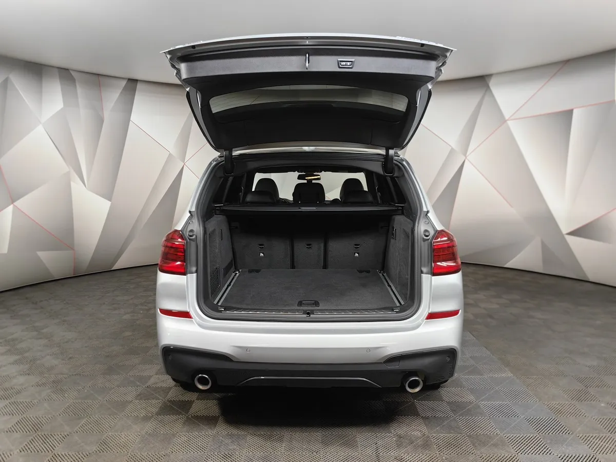 BMW X3 xDrive20d AT (190 л.с.) M Sport Серебристый в АВИЛОН. Слайд №9
