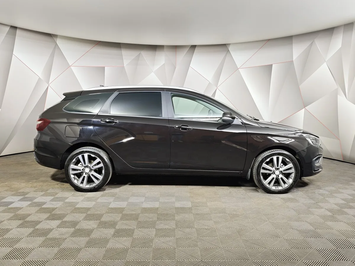 ВАЗ (Lada) Vesta 1.6 AMT (106 л.с.) Черный в АВИЛОН. Слайд №6