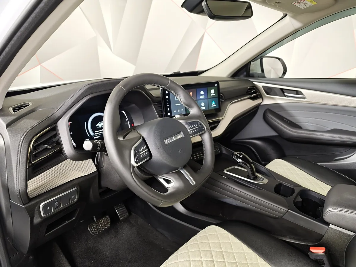 Haval F7 1.5T FWD 7DCT (150 л.с.) Elite Белый в АВИЛОН. Слайд №18