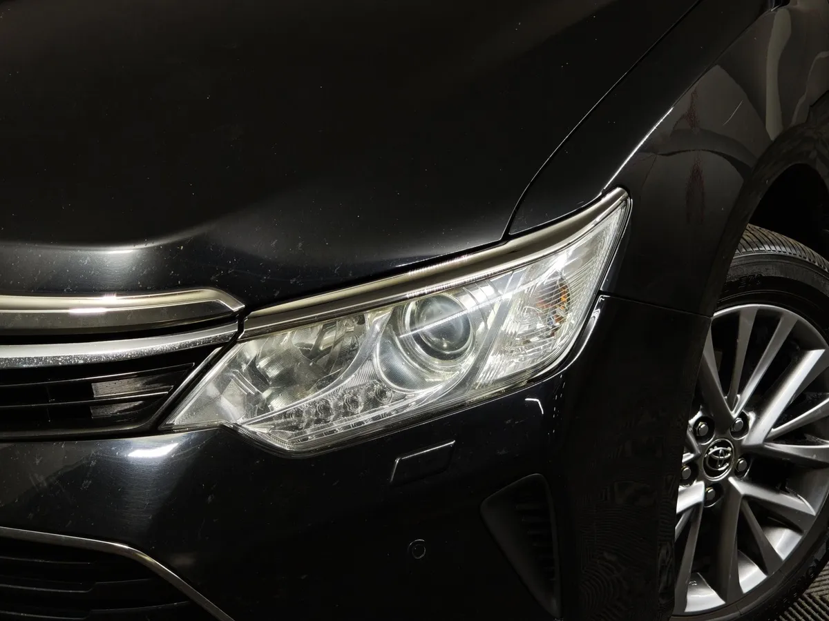 Toyota Camry 2.5 AT (181 л.с.) Черный в АВИЛОН. Слайд №10