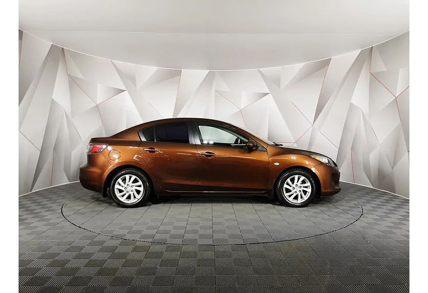 Mazda 3 1.6 AT (105 л.с.) Коричневый в АВИЛОН. Слайд №6