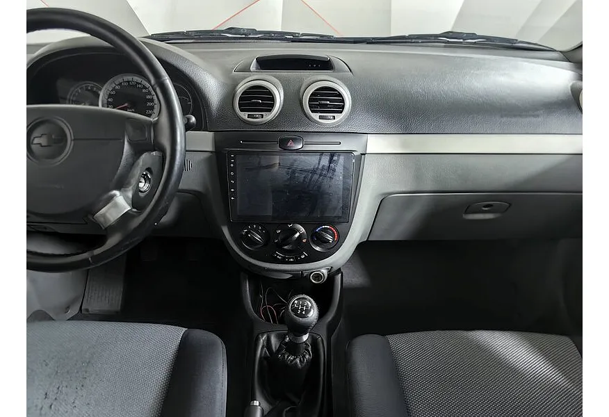 Chevrolet Lacetti 1.6 MT (109 л.с.) Белый в АВИЛОН. Слайд №13