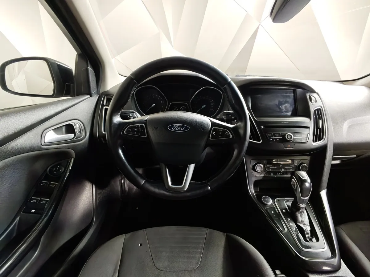 Ford Focus 1.5 EcoBoost AT (150 л.с.) Titanium Черный в АВИЛОН. Слайд №20