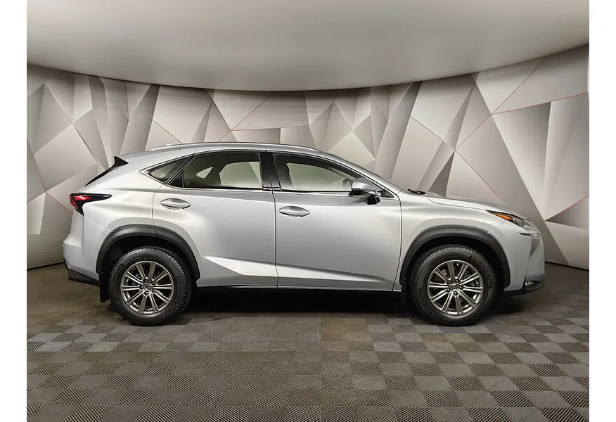 Lexus NX 200 CVT AWD (150 л.с.) Comfort Серебристый в АВИЛОН. Слайд №4