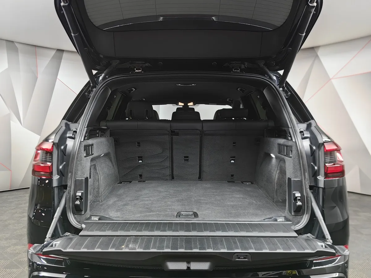 BMW X5 xDrive30d Steptronic (249 л.с.) Черный в АВИЛОН. Слайд №9