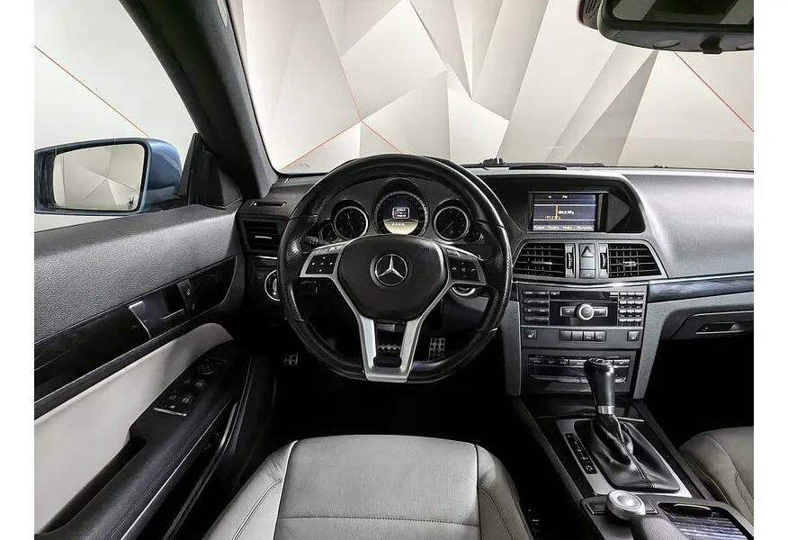 АВИЛОН - Mercedes-Benz E-Класс E 200 T BlueEfficiency 7G-Tronic Plus (184 л.с.) Голубой - slide 9