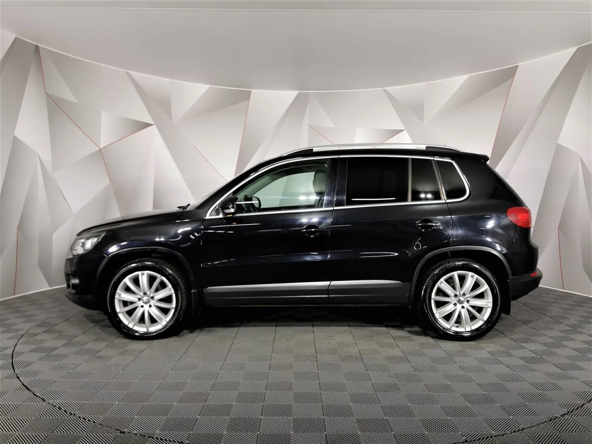 Volkswagen Tiguan 2.0 TSI 4Motion AT (200 л.с.) Sport & Style Черный в АВИЛОН. Слайд №5
