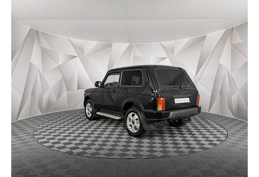 ВАЗ (Lada) 4x4 1.7 MT 8 кл. (83 л.с.) Зеленый в АВИЛОН. Слайд №4