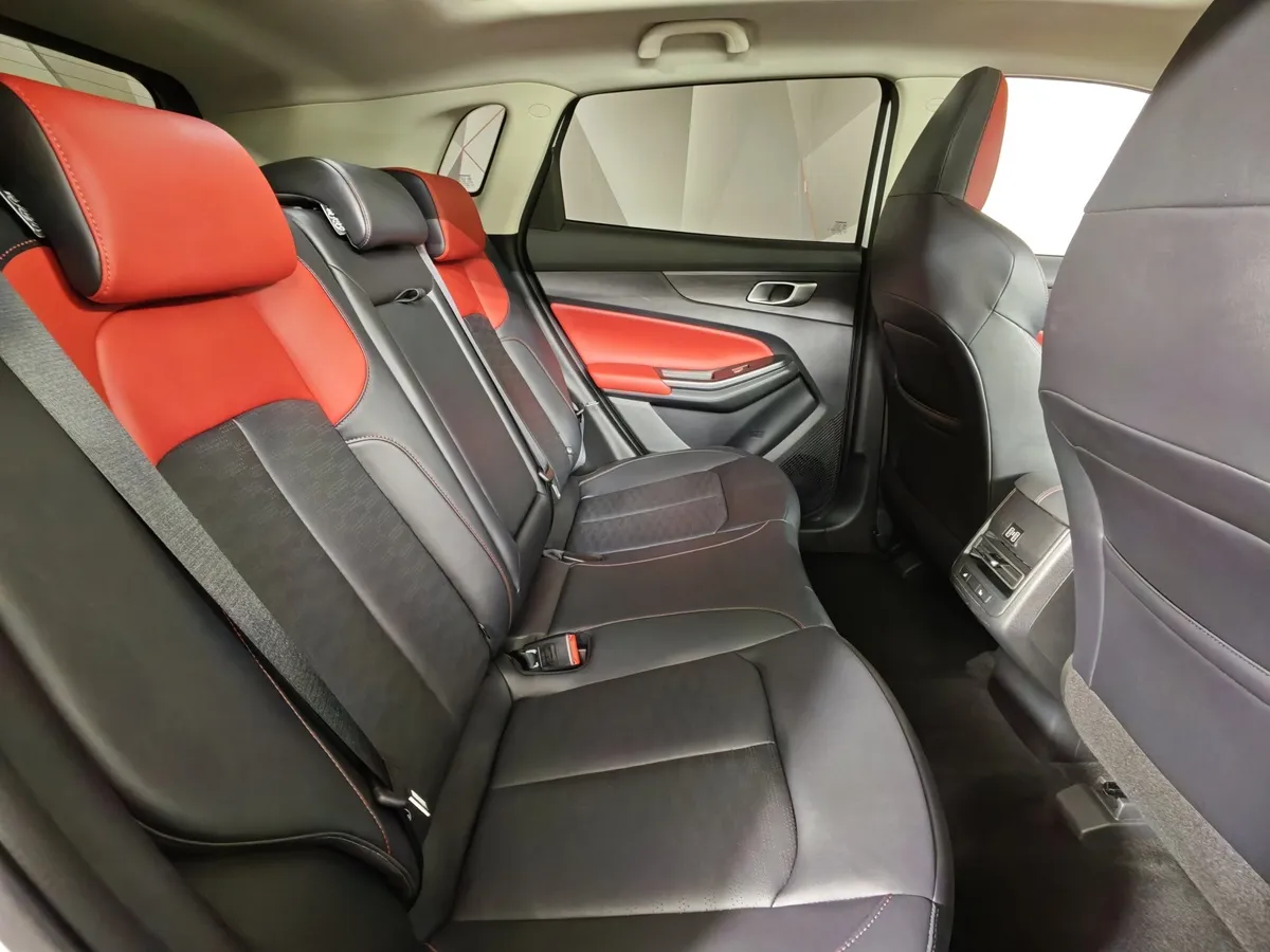 Changan UNI-S 1.5T 7DCT 2WD (181 л.с.) Tech Белый в АВИЛОН. Слайд №16