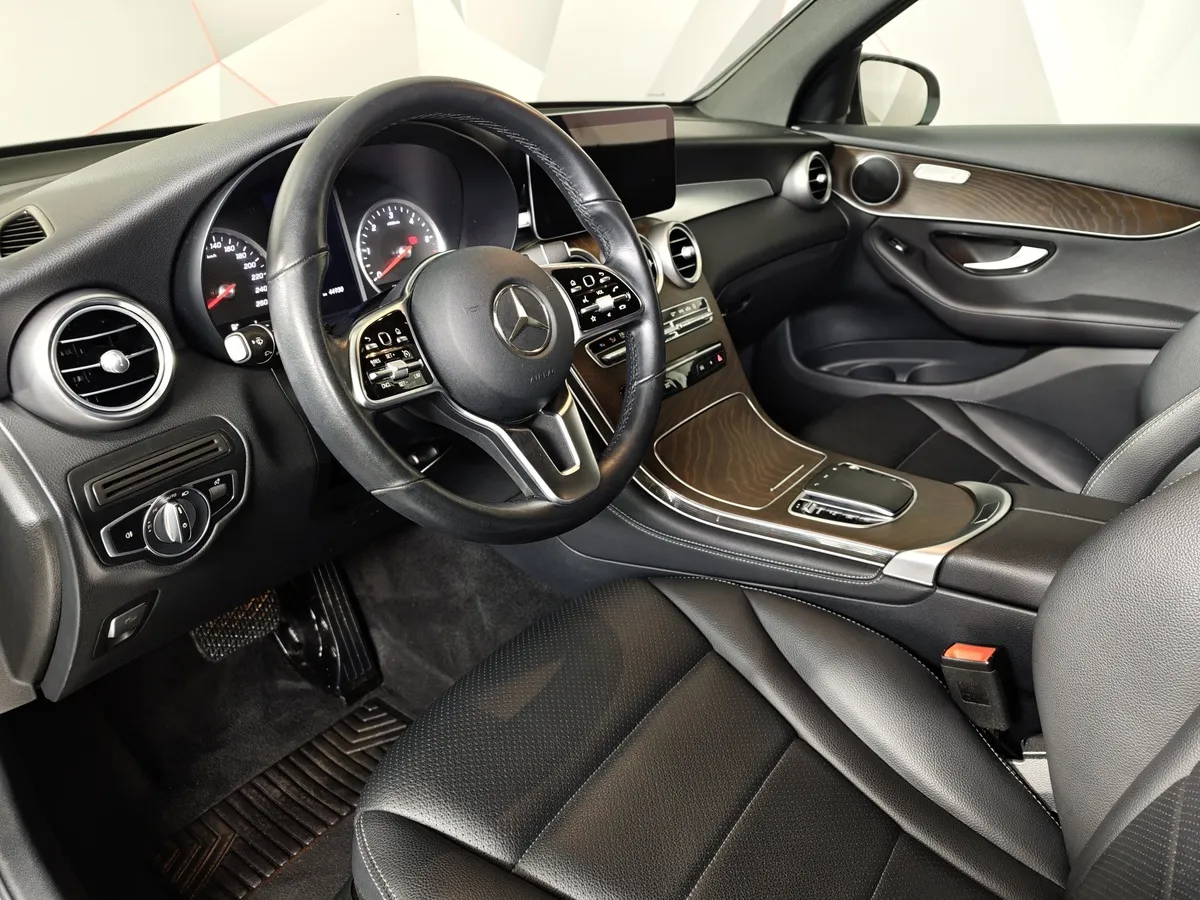 Mercedes-Benz GLC 220 d 9G-TRONIC 4MATIC (194 л.с.) Premium (Локальная сборка) Серебристый в АВИЛОН. Слайд №19