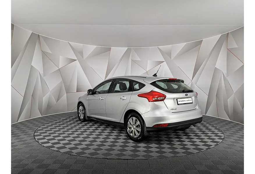 Ford Focus 1.6 Ti-VCT PowerShift (105 л.с.) SYNC Edition Серебристый в АВИЛОН. Слайд №4