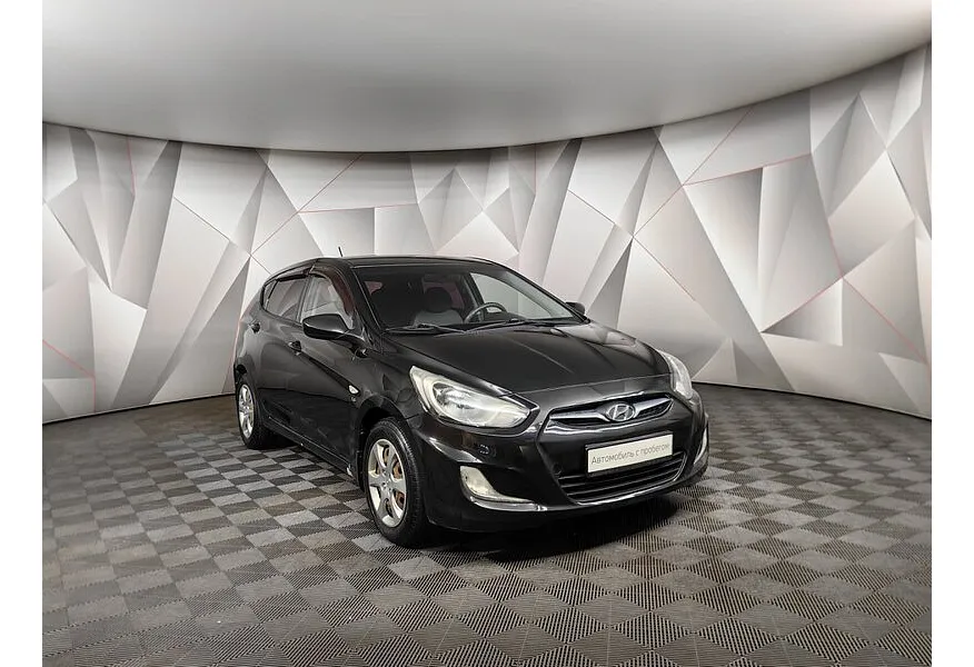 АВИЛОН - Hyundai Solaris 1.6 AT (123 л.с.) Active Черный - slide 1