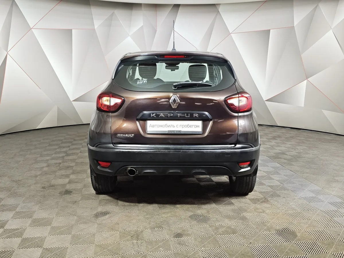 Renault Kaptur 1.6 X-tronic (114 л.с.) Life Коричневый в АВИЛОН. Слайд №8