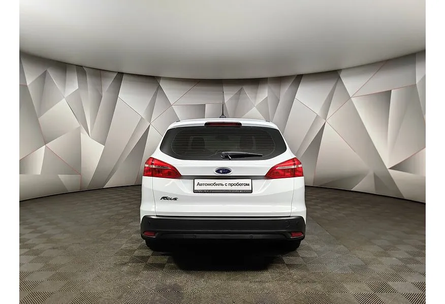 Ford Focus 1.6 PowerShift (105 л.с.) Trend Белый в АВИЛОН. Слайд №8