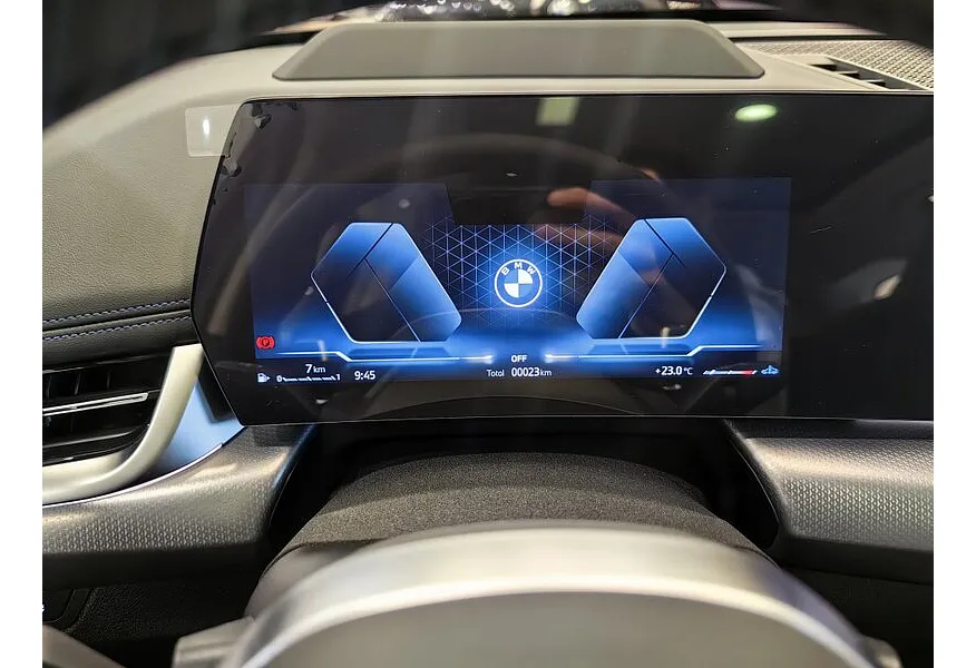 LIVE. Слайд №16