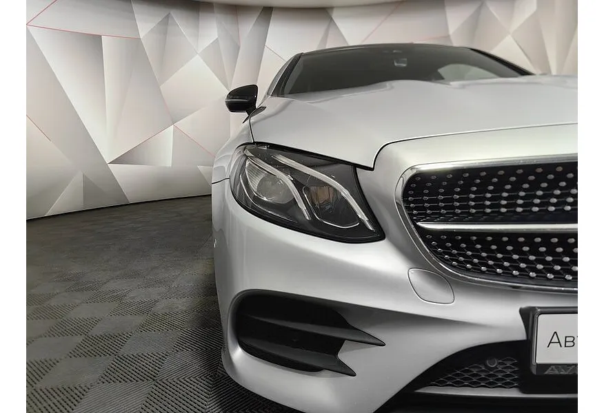 Mercedes-Benz E-Класс E 200 4MATIC 9G-TRONIC (184 л.с.) Sport Plus Серебристый в АВИЛОН. Слайд №10