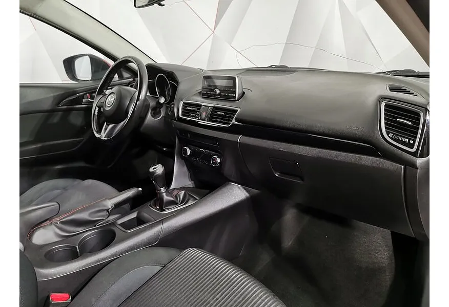 Mazda 3 1.6 MT (104 л.с.) Красный в АВИЛОН. Слайд №13 Mazda 3 1.6 MT (104 л.с.) Красный в АВИЛОН. Слайд №13