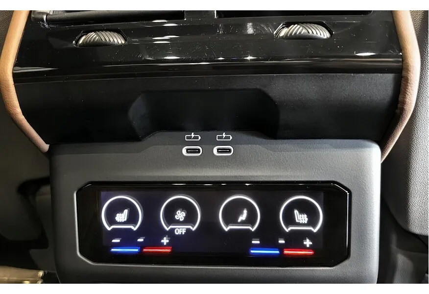 BMW 5 серия 530i xDrive AT (252 л.с.) Черный в АВИЛОН. Слайд №12