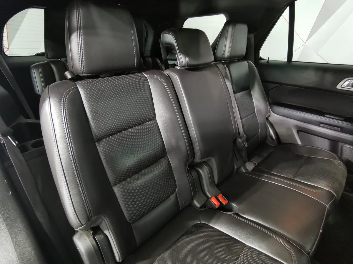 Ford Explorer 3.5 SelectShift 4WD (294 л.с.) Белый в АВИЛОН. Слайд №16