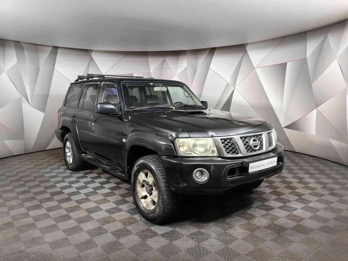 Nissan Patrol 3.0 Di AT (160 л.с.) Черный в АВИЛОН. Слайд №3