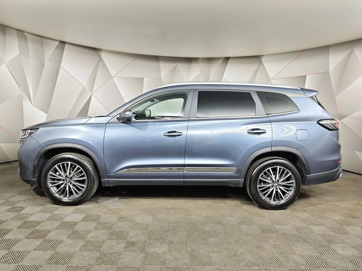 Chery Tiggo 8 Pro Max 2.0T DCT AWD (197 л.с.) Dreamline Серый в АВИЛОН. Слайд №5