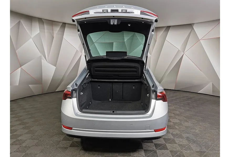 Skoda Octavia 1.4 AT FWD (150 л.с.) Серый в АВИЛОН. Слайд №12