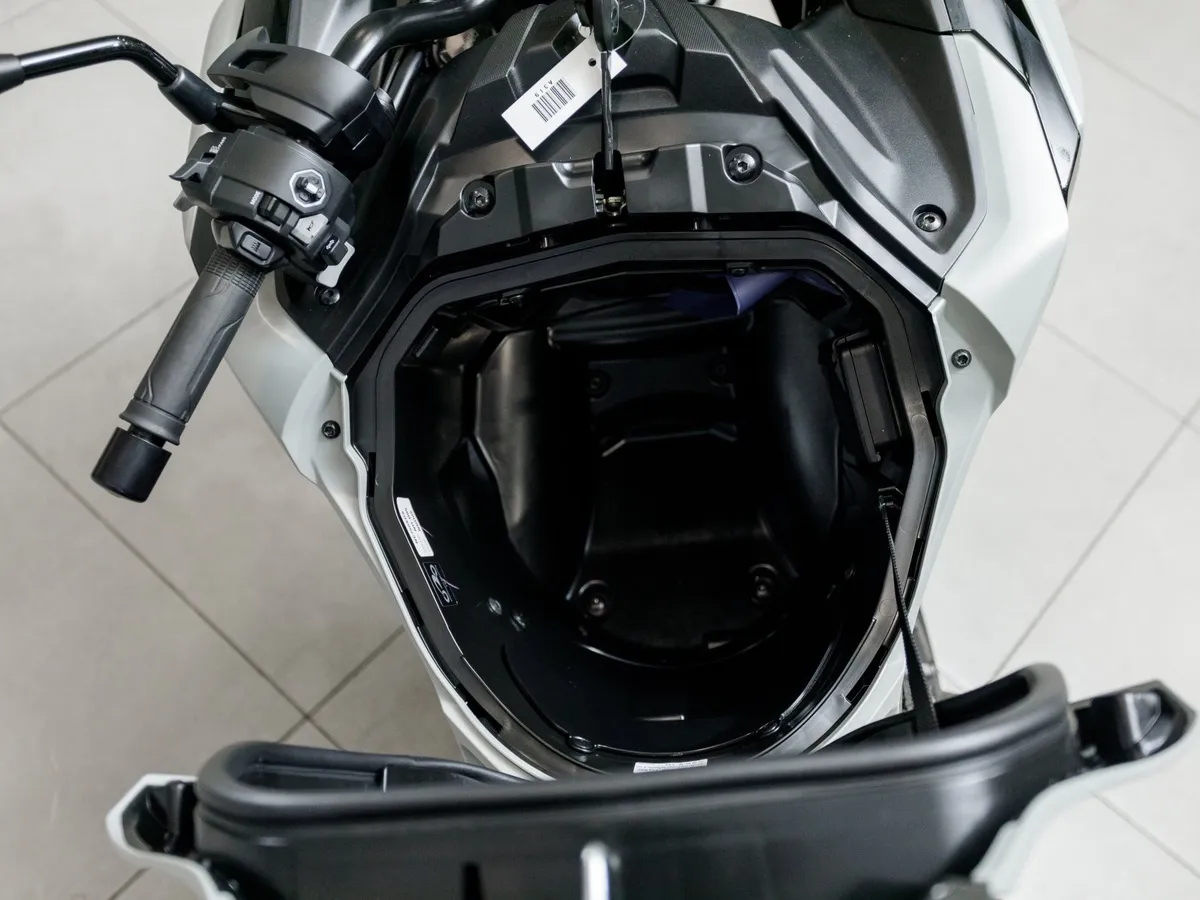 Honda NC750 X 750 см³ (59 л.с.) (59) 750 Серый в АВИЛОН. Слайд №12