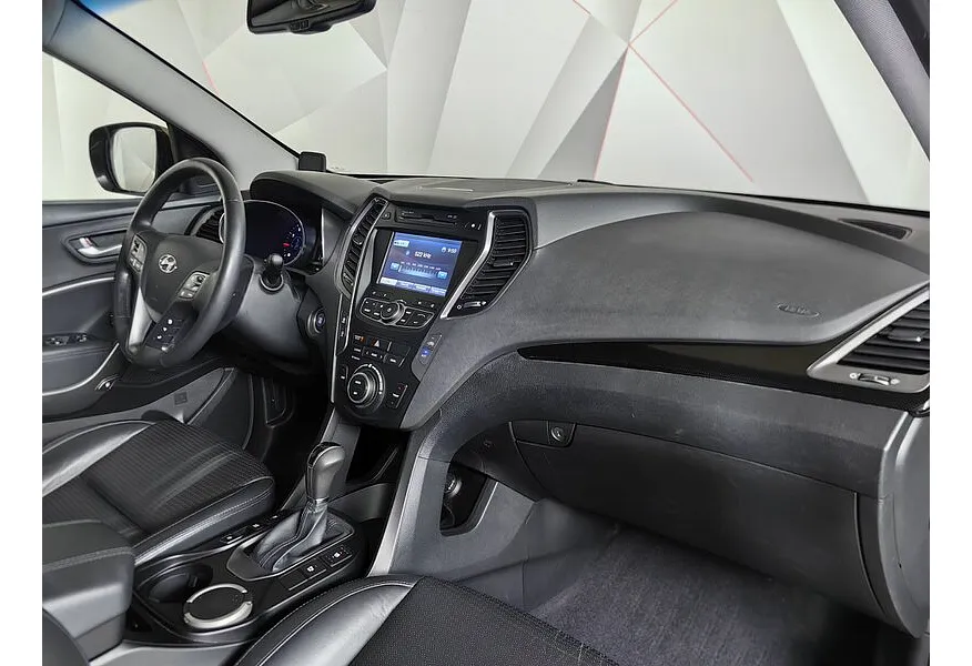Hyundai Santa Fe 2.4 AT 4WD (175 л.с.) Sport Золотой в АВИЛОН. Слайд №13
