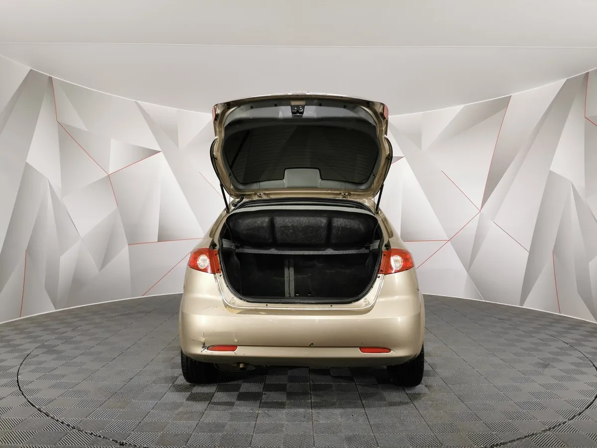 Chevrolet Lacetti 1.4 MT (95 л.с.) Бежевый в АВИЛОН. Слайд №10