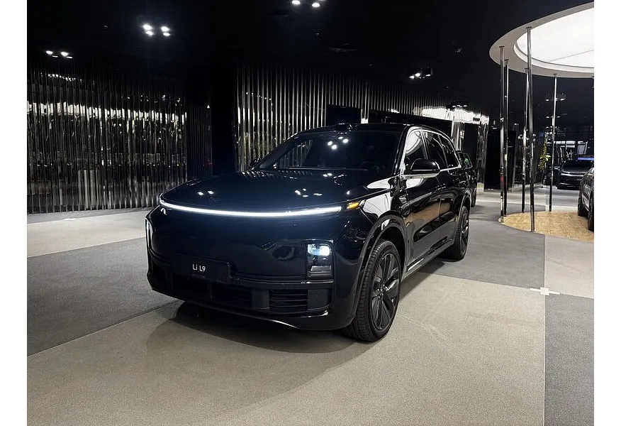 АВИЛОН - Li Auto L9 1.5 AT 4WD (449 л.с.) Ultra Черный - slide 9505985
