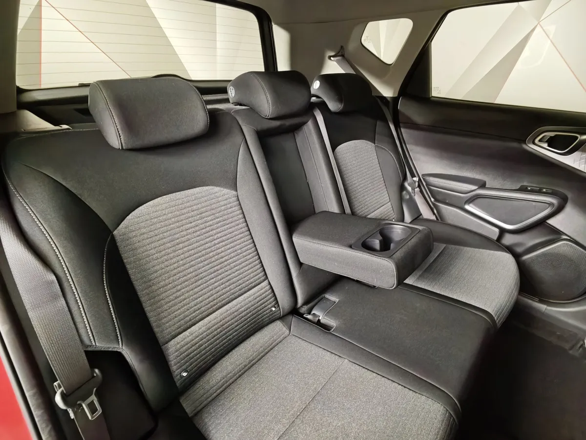 Kia Soul 2.0 MPI AT (150 л.с.) Classic Красный в АВИЛОН. Слайд №17