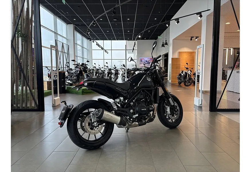 Benelli TRK 502 500 см³ (48 л.с.) 500 Комбинированный в АВИЛОН. Слайд №7