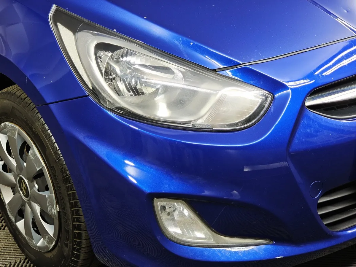 Hyundai Solaris 1.6 AT (123 л.с.) Comfort Синий в АВИЛОН. Слайд №8