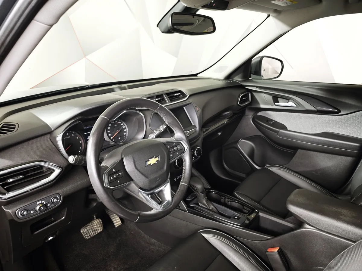 Chevrolet TrailBlazer 1.3 Turbo CVT 2WD (150 л.с.) LT Серый в АВИЛОН. Слайд №18