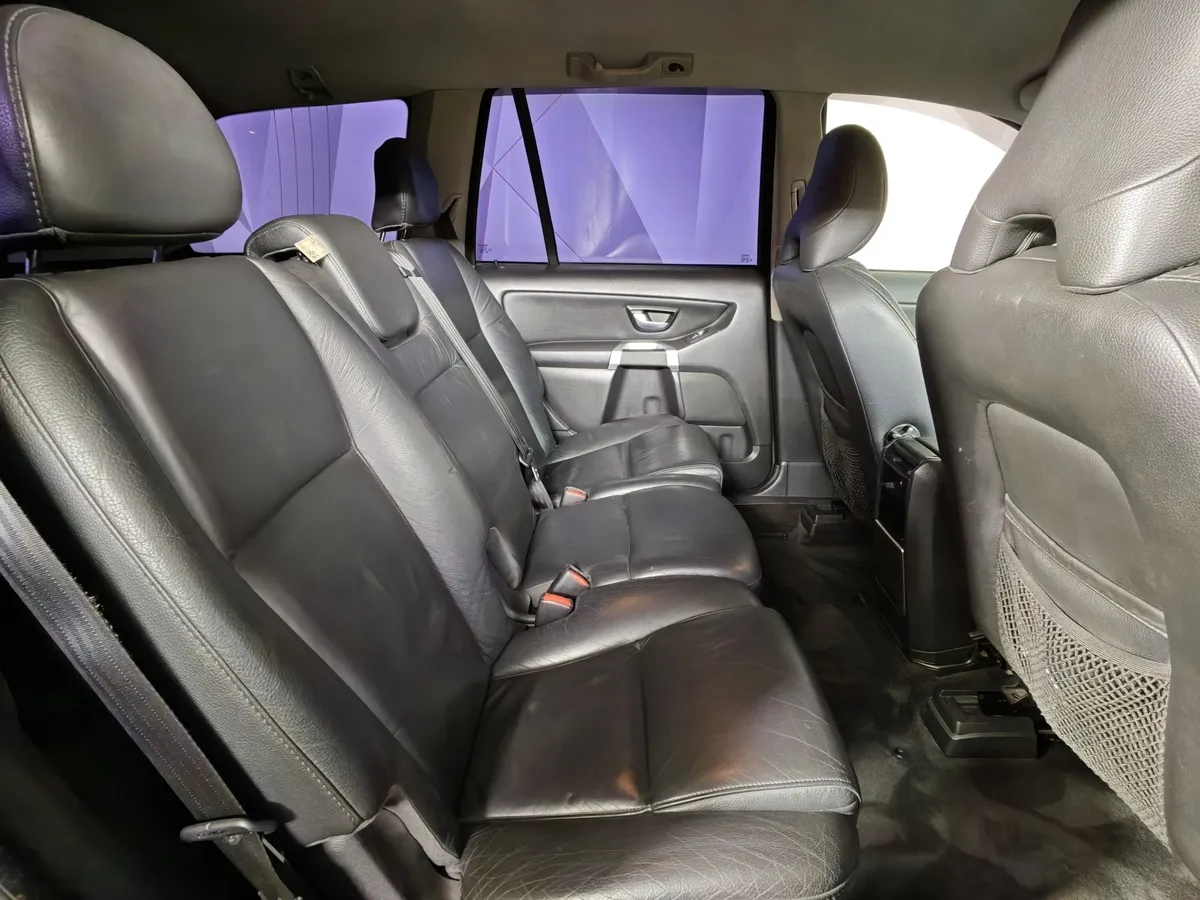 Volvo XC90 3.2 Geartronic AWD (5 мест) (238 л.с.) Синий в АВИЛОН. Слайд №13