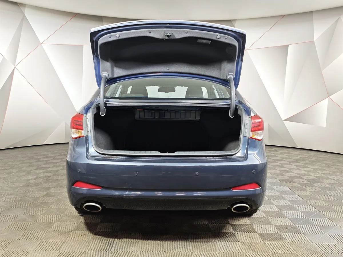Hyundai i40 2.0 AT (150 л.с.) Comfort Синий в АВИЛОН. Слайд №12