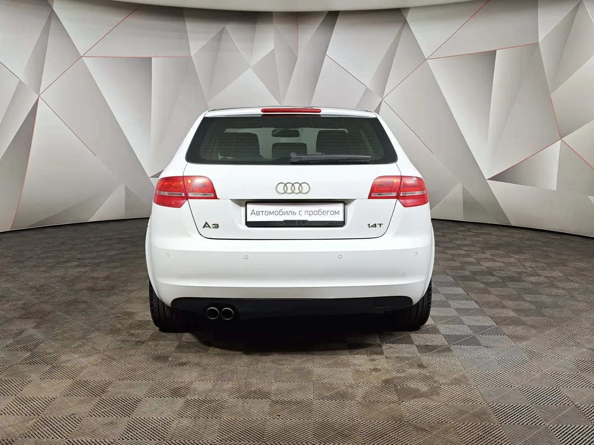 Audi A3 1.4 TFSI MT (150 л.с.) Белый в АВИЛОН. Слайд №7