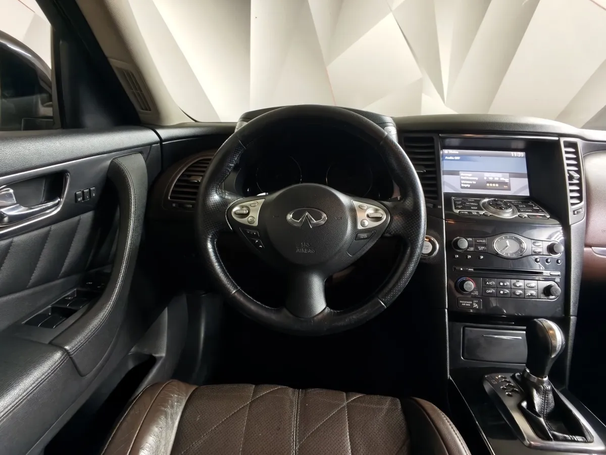 Infiniti FX-Series FX35 AT AWD (307 л.с.) Золотой в АВИЛОН. Слайд №19