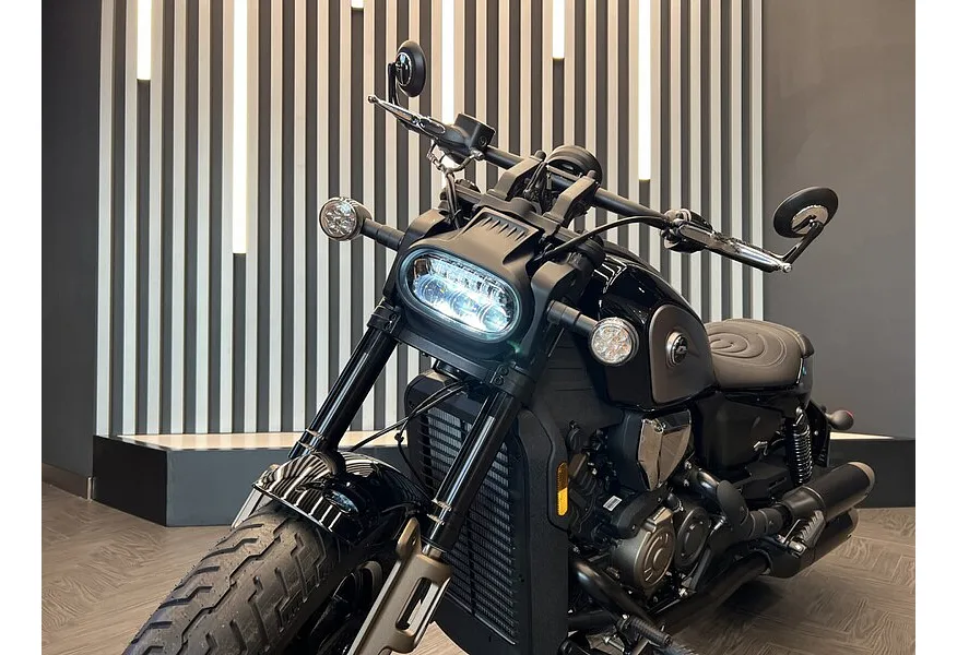 АВИЛОН - QJMOTOR SRV 600V 561 см³ (68 л.с.) (68) 561 Черный - slide 9626347